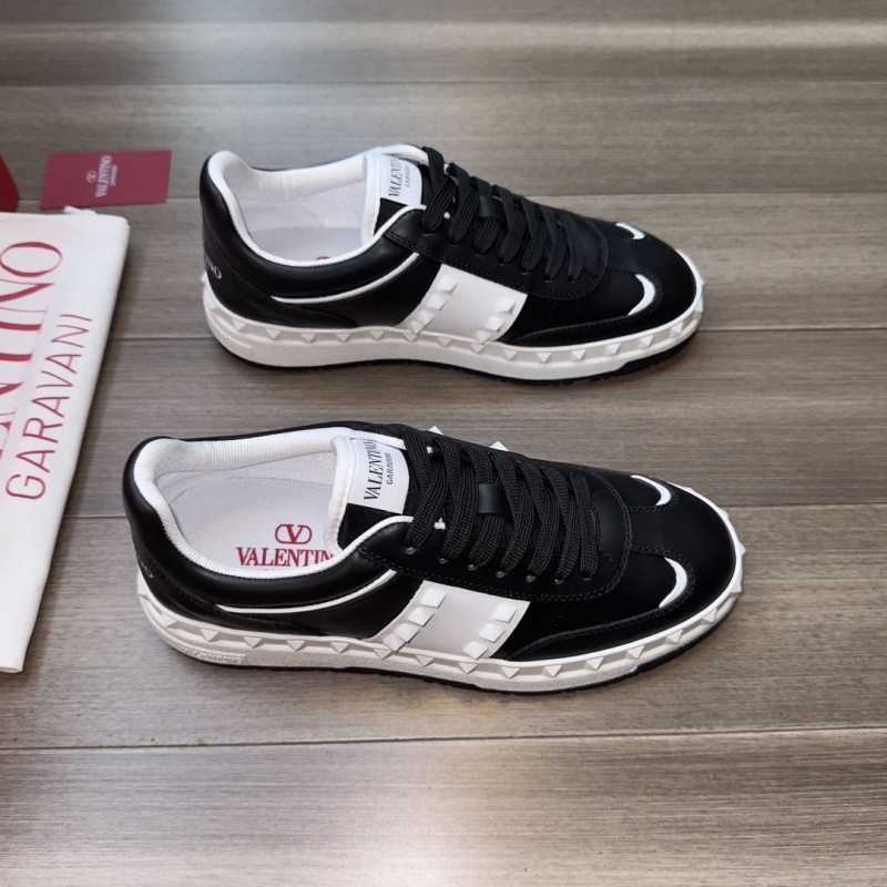 Valentino Sneakers